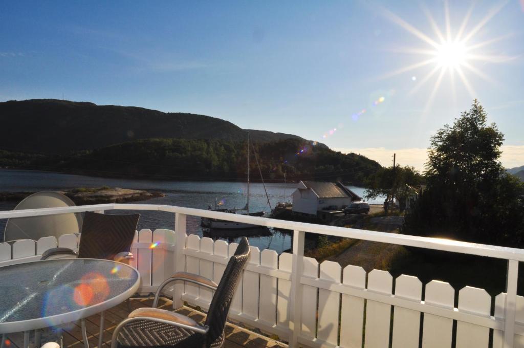 Gulen Dive Resort Dalsøyra Exteriör bild