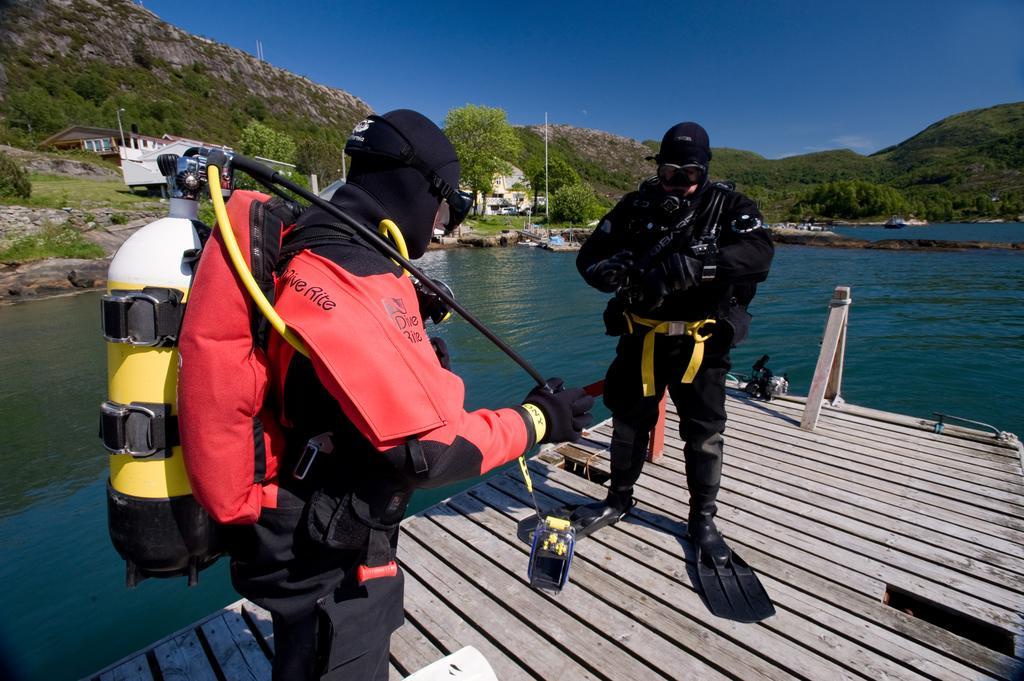 Gulen Dive Resort Dalsøyra Exteriör bild